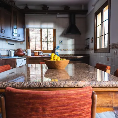 Casa Bora Casas de Abajo